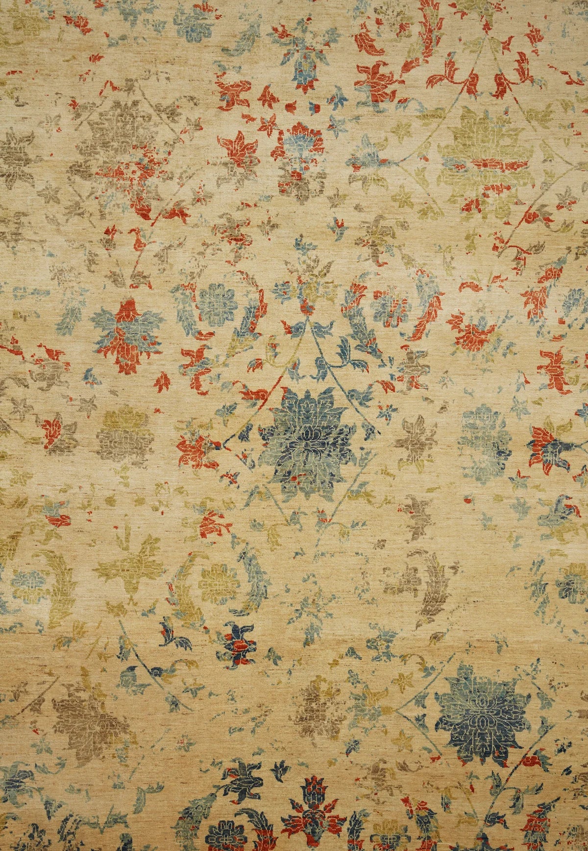 Beige Floral Elegance Red & Blue Motifs, Hand-Spun Wool Transitional Rug