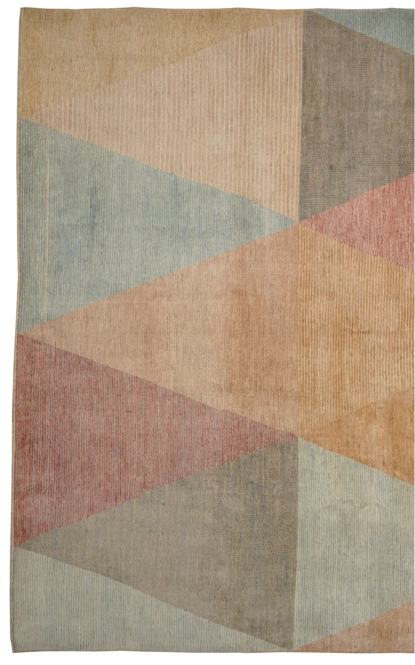 Pastel Geometric Triangle Rug Modern Design in Peach, Pink & Light Blue