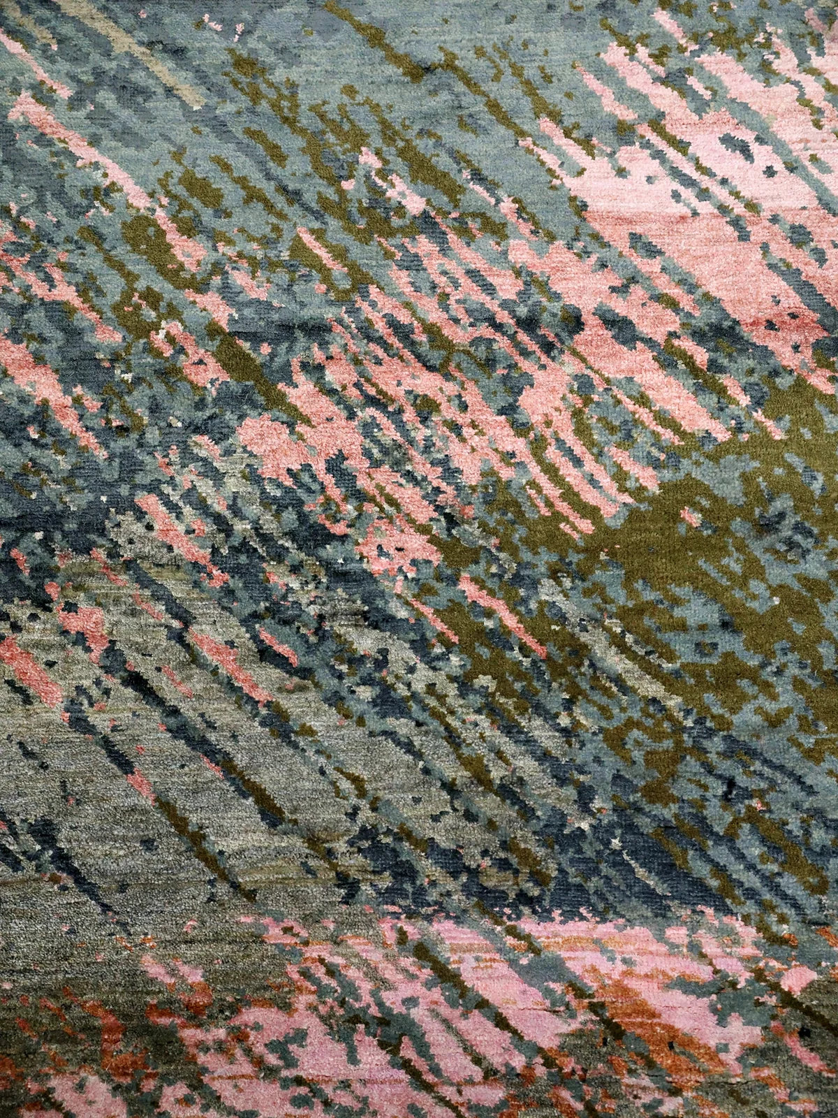 Tranquil Tones Wool-Viscose Abstract Oushak Runner