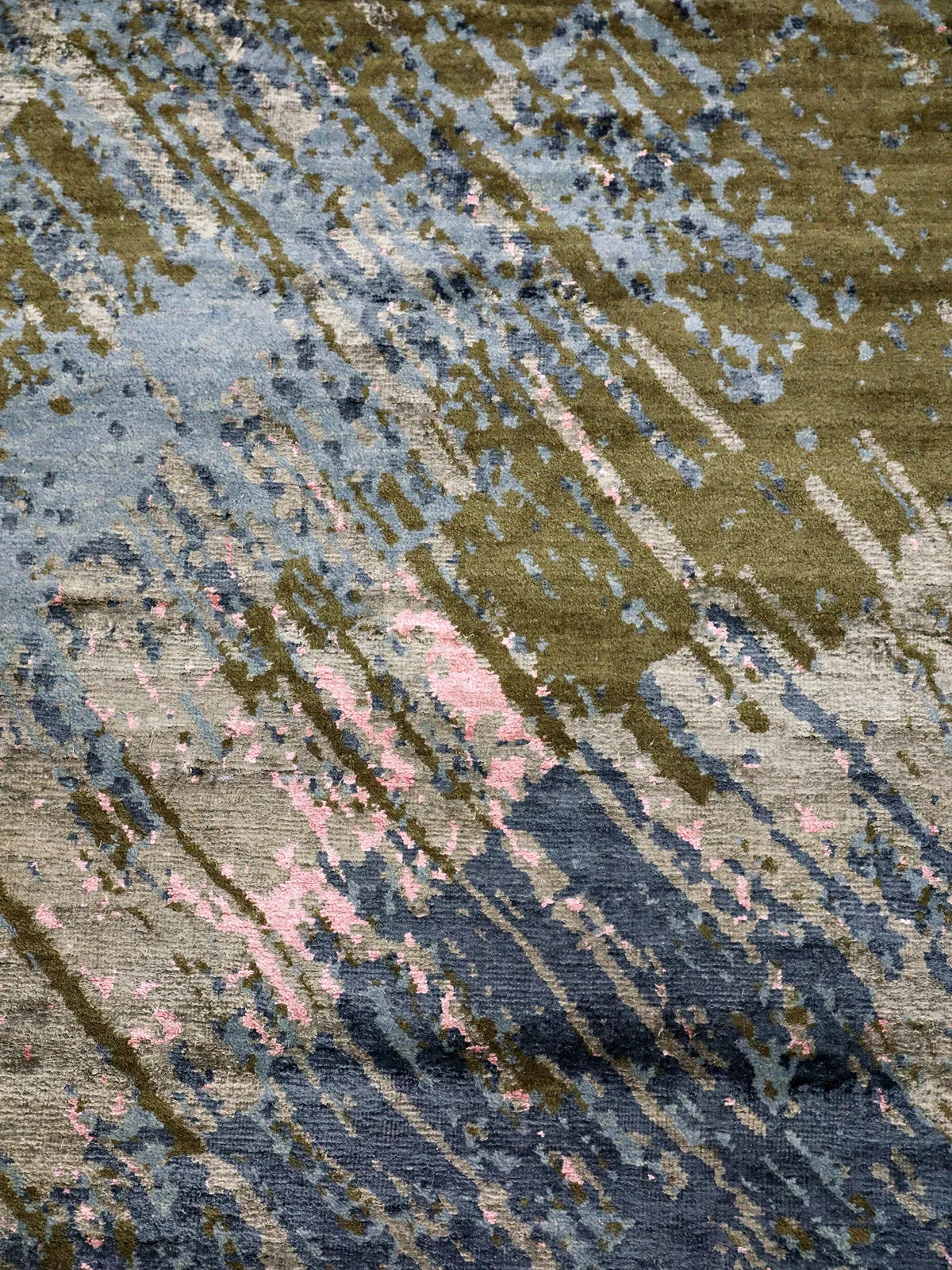 Tranquil Tones Wool-Viscose Abstract Oushak Runner