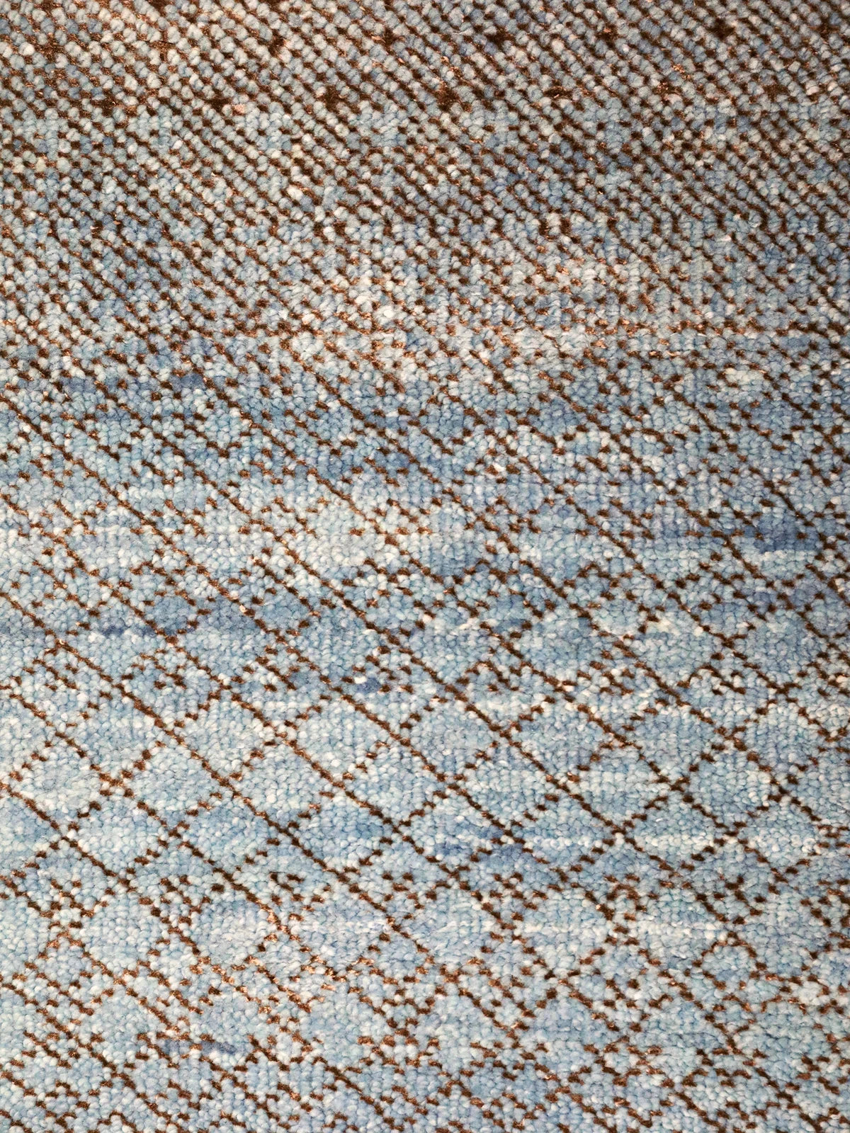 Blue Gradient Diamond Wool Modern Rug, Fringe Border in Light to Dark ...