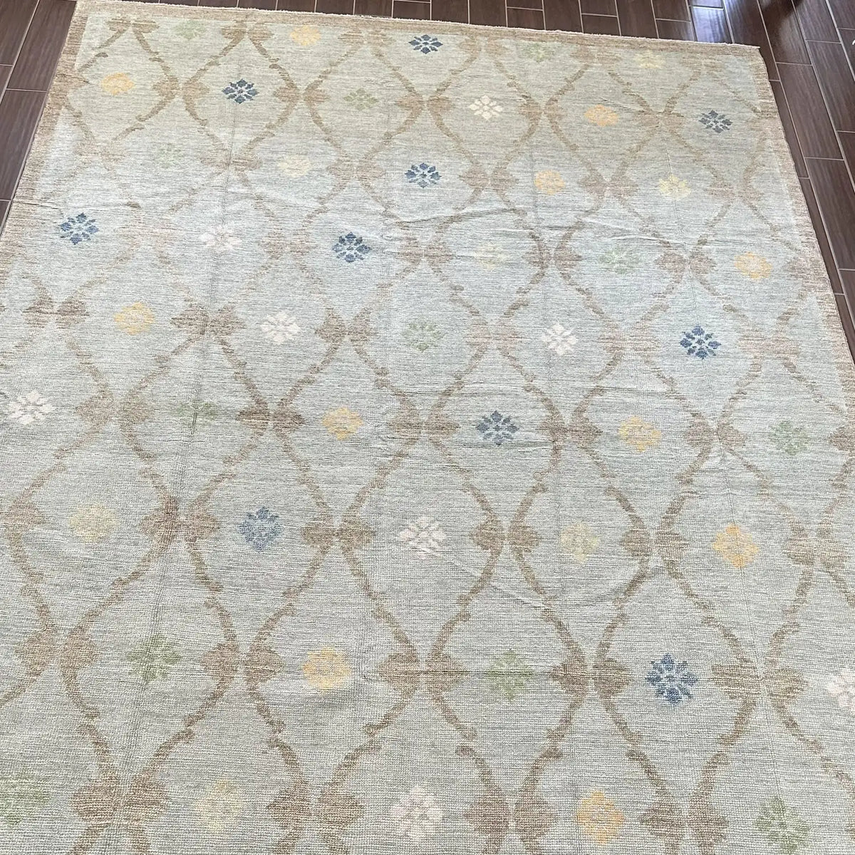 Light Grey Diamond Lattice Oushak