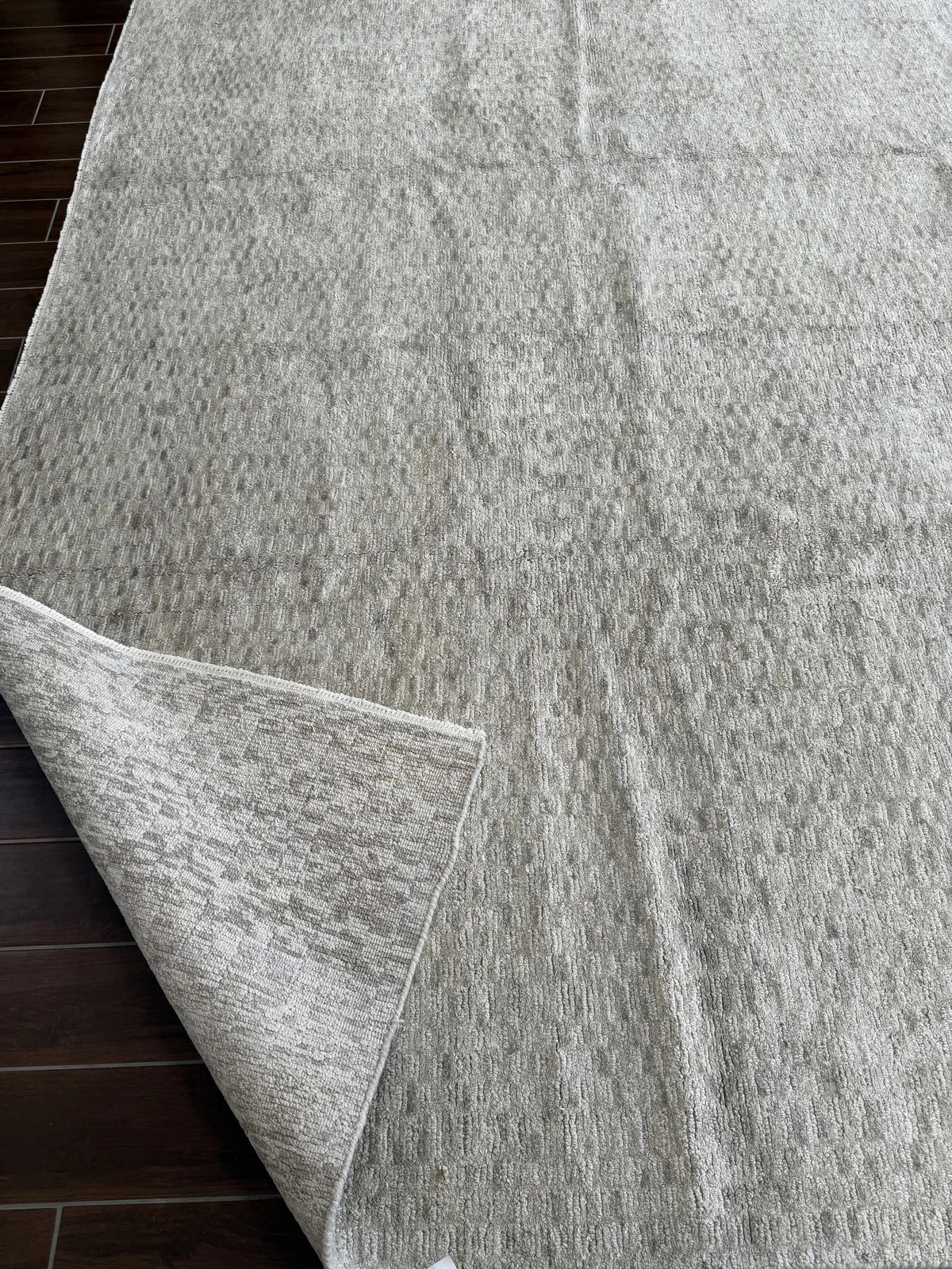 Modern Ivory & Light Grey Textured Rug